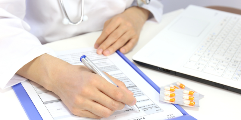 Medical Examiner en Crossing World Group